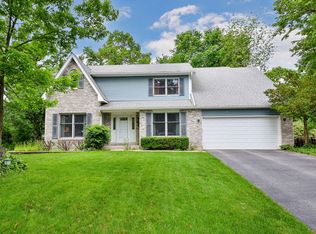 1122 Wintergreen Ct, Batavia, IL