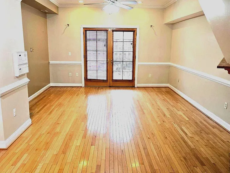 704 S Bond St — Photo 7