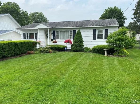 433 Van Dyke Rd, Utica, NY 13502