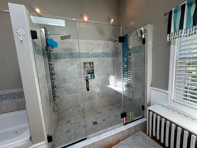 112 Wayland St — Photo 15