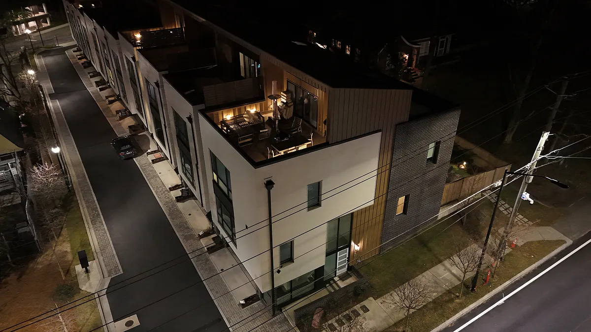 Building Photo - 622 Bellemeade Ave NW #1649