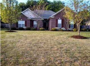 153 Grove Park Loop, Wetumpka, AL 36093