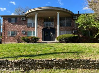 2739 Brownsboro Rd, Louisville, KY