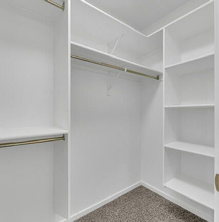 4th image of 15140 Resolve