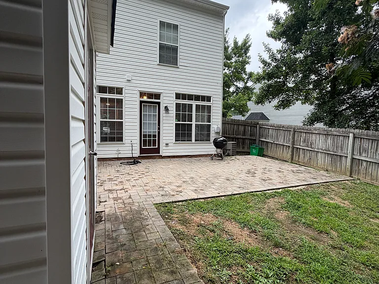 8635 Millstream Dr — Photo 13