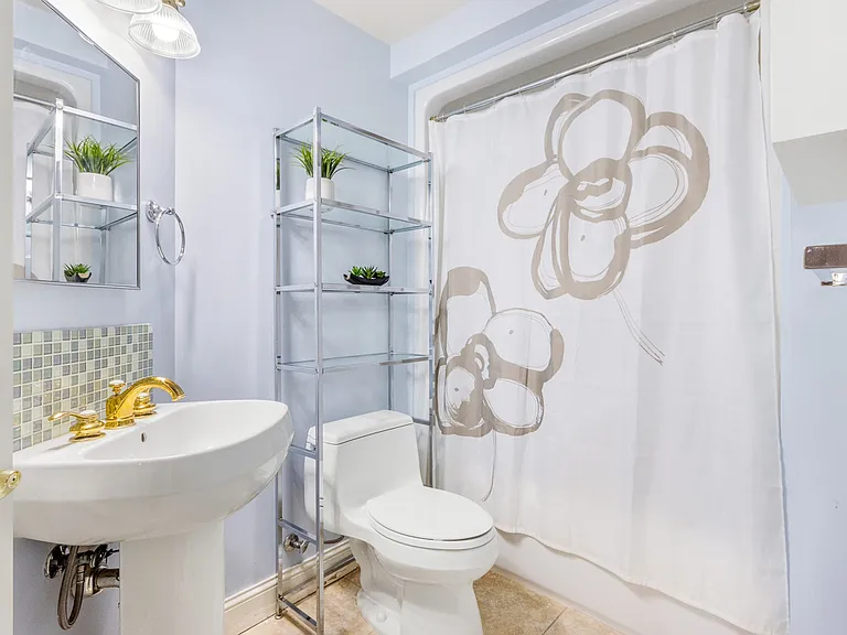 360 W Washington Ave #1001 — Photo 25