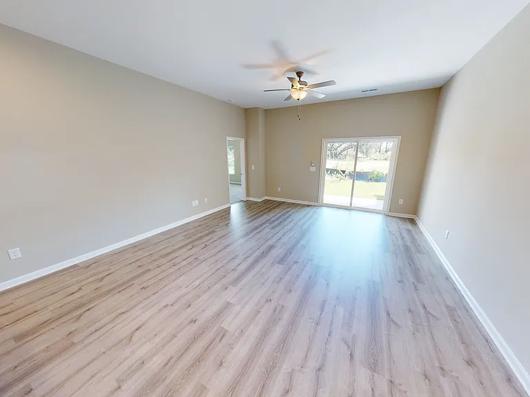 84 Racquet Club Dr — Photo 17