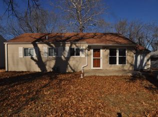 5512 SW 14th St, Topeka, KS 66604