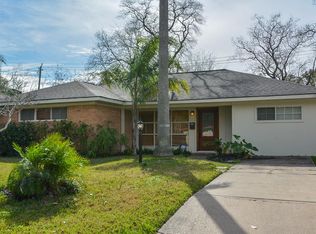 6425 Rowan Ln, Houston, TX 77074
