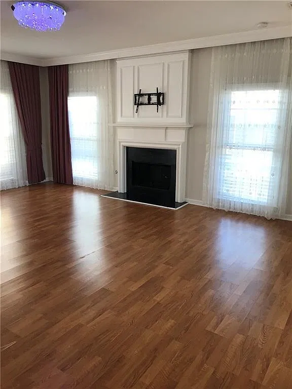 3 bed, 2.5 bath, 1940 sqft, $2,600 — Photo 3