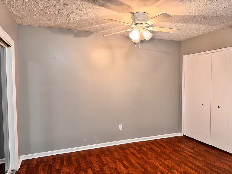 56 E Lindbergh Ave — Photo 3