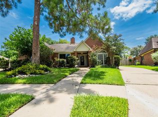 9107 Pine Stream Ct, Houston, TX 77083