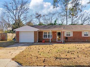 445 Blanche Dr S, Chesapeake, VA 23323
