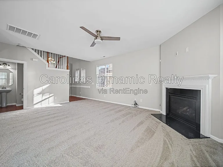 5470 Allison Ln — Photo 6