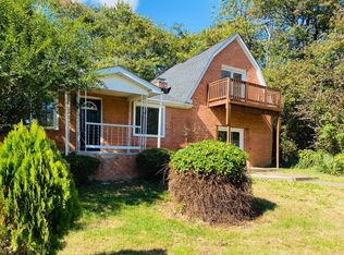 16116 Maple Hill Dr, Gordonsville, VA 22942