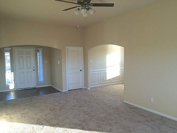 4th image of 14195 Brushwood Dr