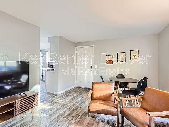 5th image of 2445 Lawrence St APT A