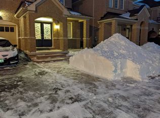 39 Education Rd, Brampton, ON L6P3N4