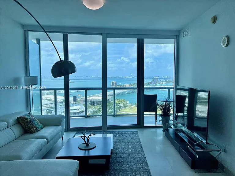888 Biscayne Blvd #2911 — Photo 14