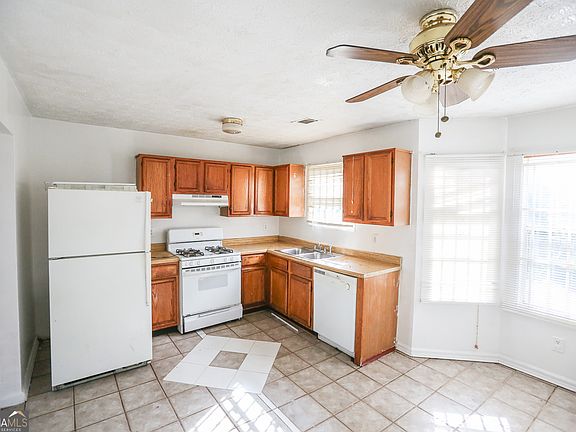 4th image of 2816 Knollberry Ln