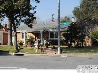 2515 E Woodlyn Rd, Pasadena, CA 91104