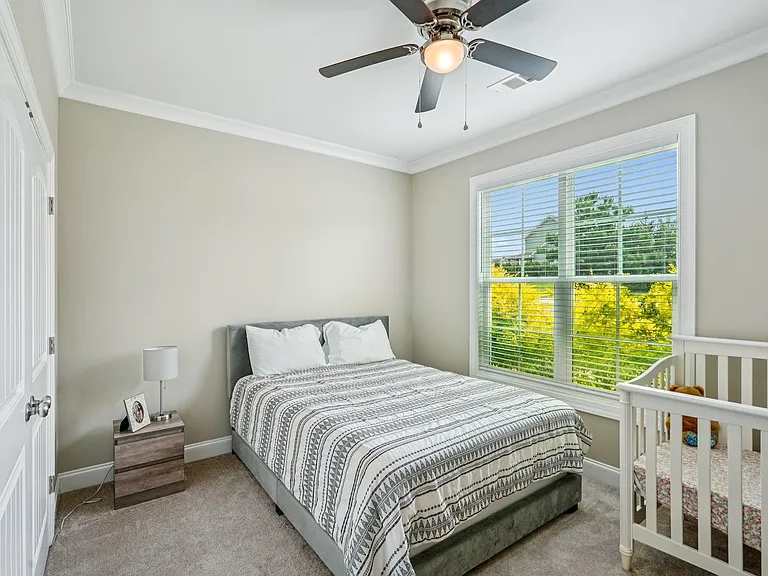 202 Sage Ct — Photo 9