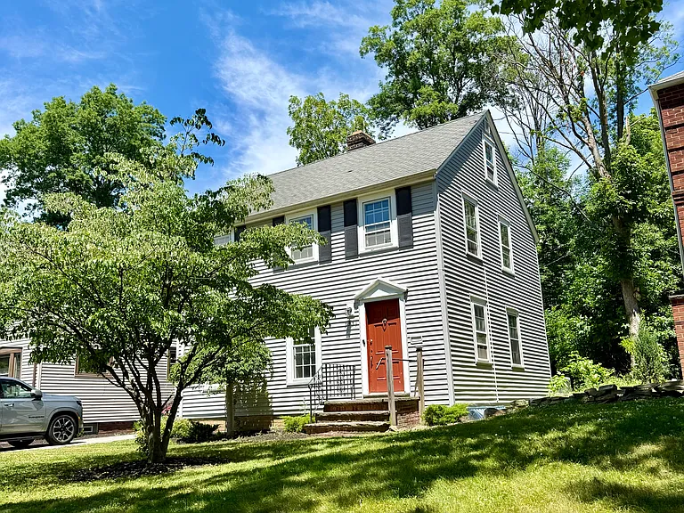 3351 Meadowbrook Blvd — Photo 3