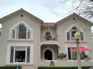 328 N Sycamore Ave, Los Angeles, CA 90036