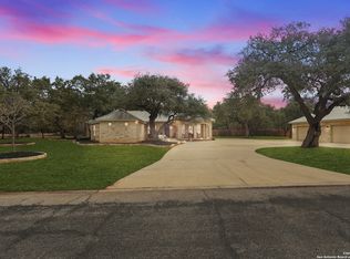 23328 Osceola Blf, San Antonio, TX 78261