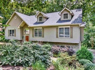 107 Deer Spring Ln, Simpsonville, SC 29680