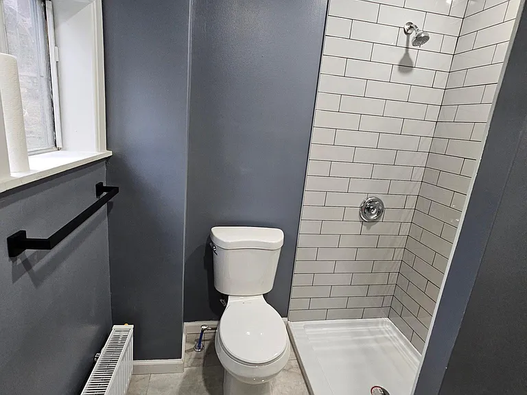 636 Lillian St — Photo 26