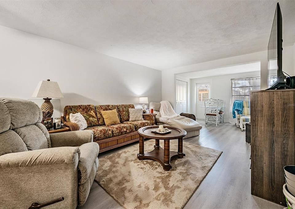 1st image of 4450 Sunstate Dr