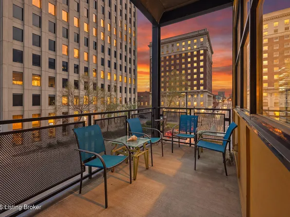 121 N Martin Luther King Blvd Unit 206, Lexington, KY 40507