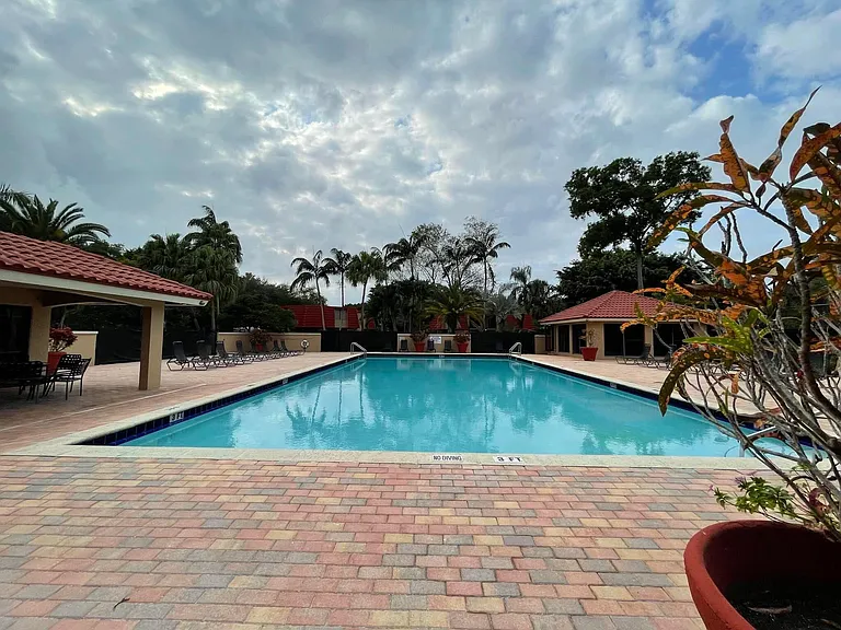 8159 Severn Dr #A — Photo 18