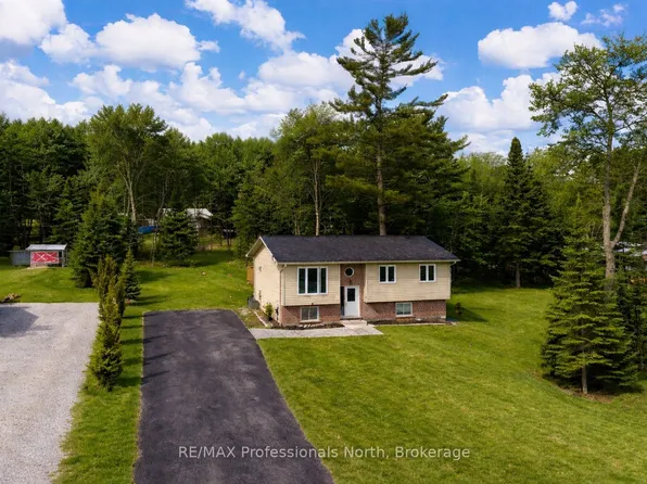 1036 Post Rd, Bracebridge, ON P1L 1W9