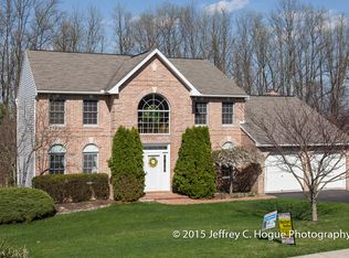 7422 Brimway Ln, Reading, PA 19606