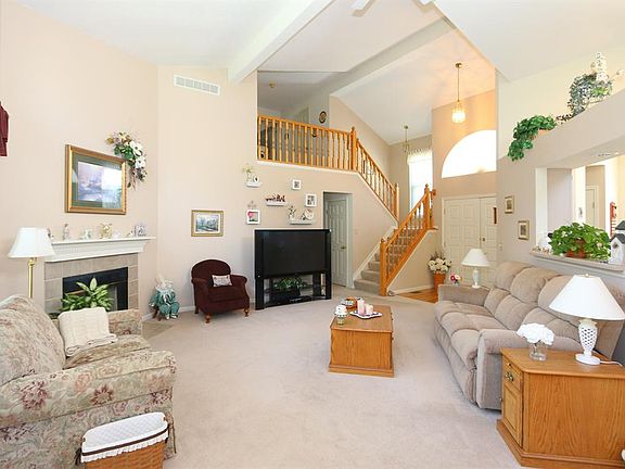 5th image of 8962 Steeplechase Way