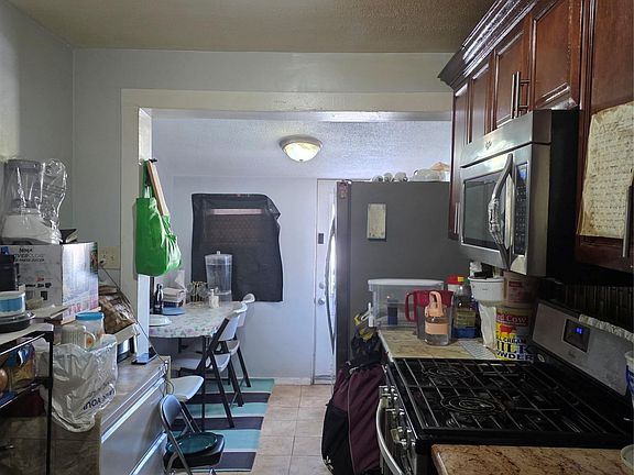 5th image of 15313 118th Ave