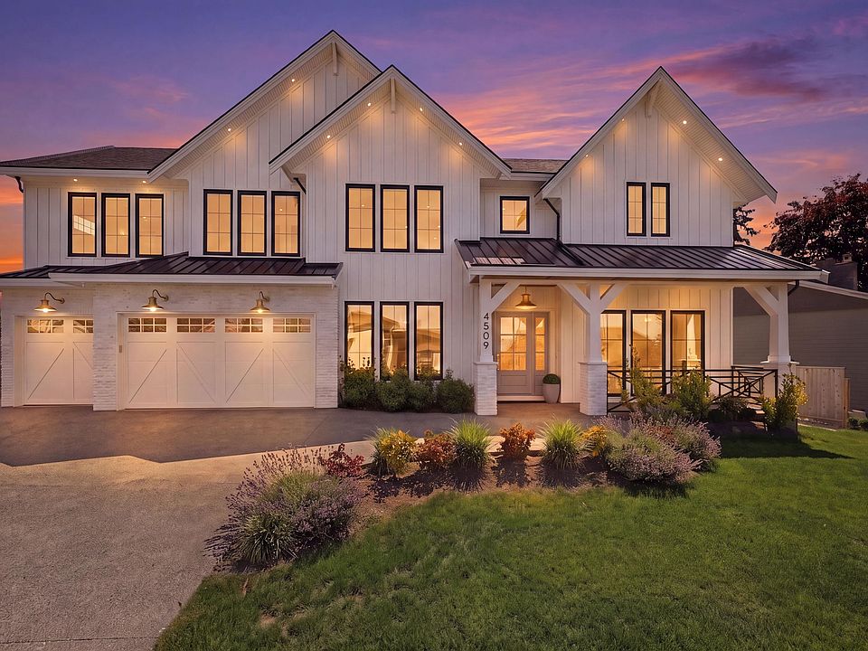 1st image of 4509 Southridge Cres