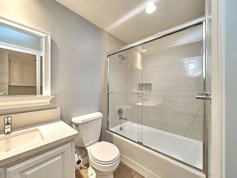 4330 Bel Aire Dr — Photo 26