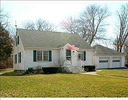 1st image of 84 Kenson Dr