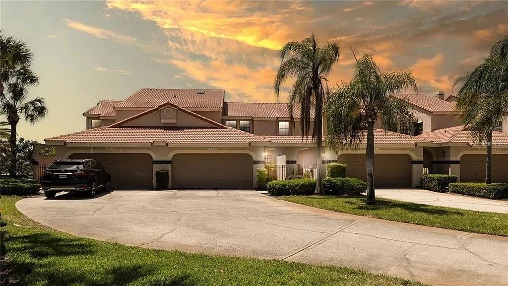 3 bed, 2.5 bath, 1402 sqft, $3,500 — Photo 1