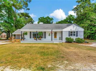 105 Pinecrest Cir W, Lumberton, NC 28360