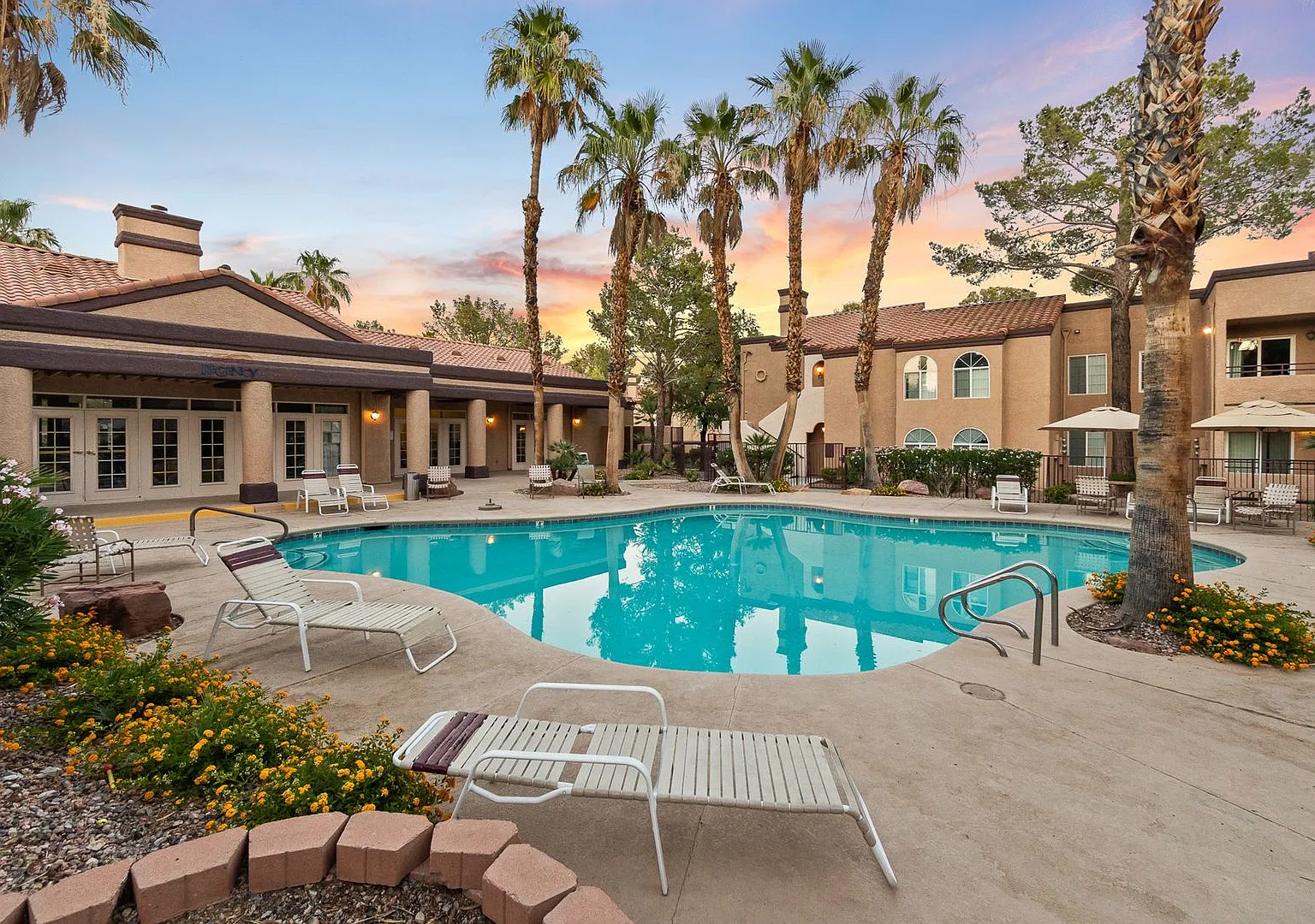 3 Bedroom Condo for Rent in The Lakes, Las Vegas — Photo 3