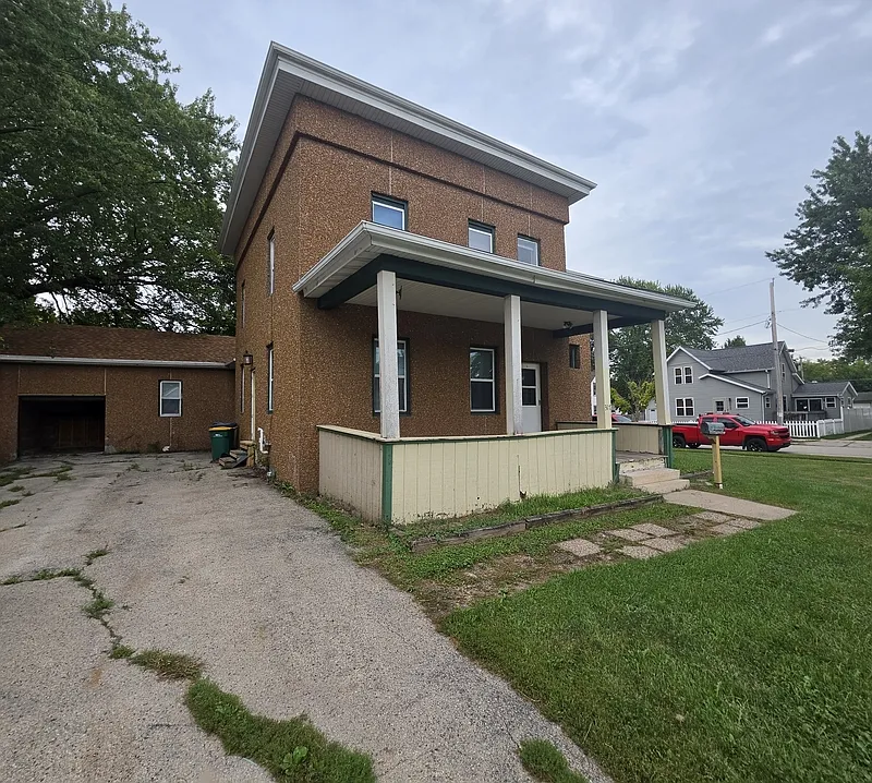 317 Morris St