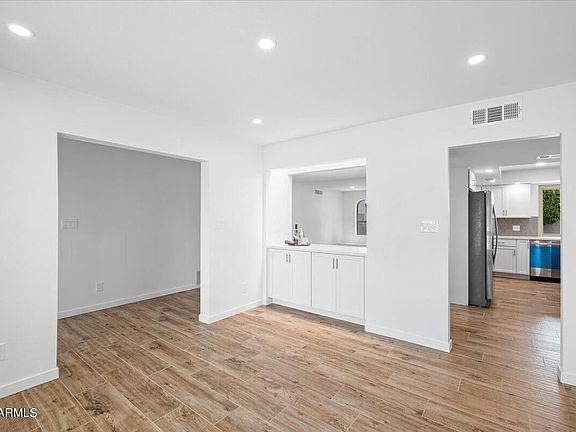3rd image of 7809 N Via Del Sendero