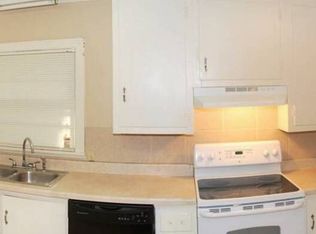 502 N Hussey St, Searcy, AR 72143