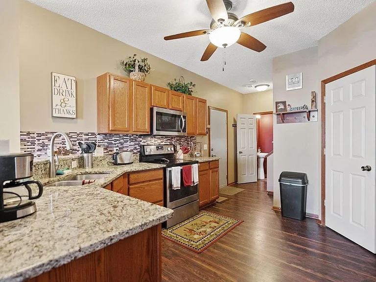 3789 Hazel Trl #A — Photo 10