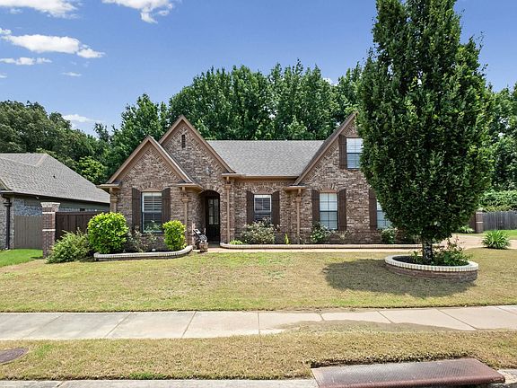 2nd image of 5388 Meadowbriar Trl