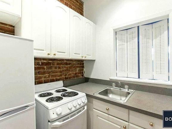 4th image of 348 E 87th St #B2